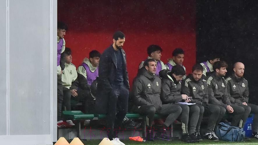 阿斯:皇马高层现场观战英格兰 密切关注贝林体能 阿斯:皇马高层现场观战英格兰 密切关注贝林体能